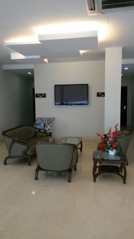 The Corum View Hotel Bayan Lepas Bagian luar foto