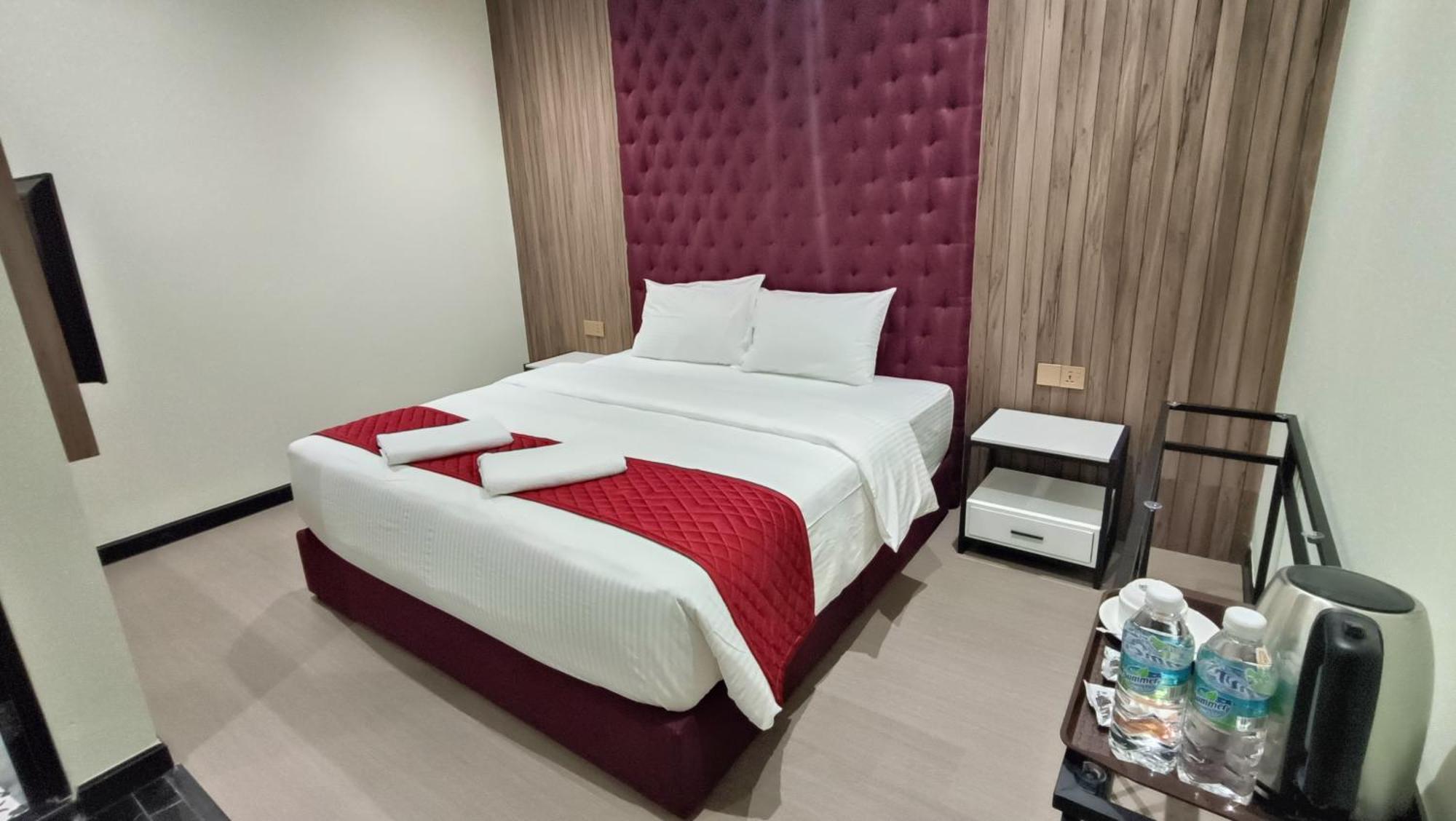 The Corum View Hotel Bayan Lepas Bagian luar foto