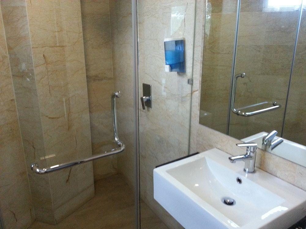 The Corum View Hotel Bayan Lepas Bagian luar foto